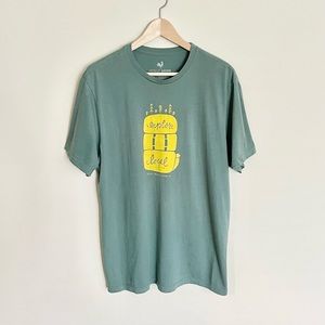Locally Grown Explore Local Backpacking Graphic Green T Shirt Men’s size XL